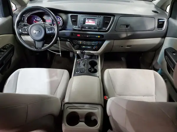 KNDMB5C17G6084757 2016 KIA SEDONA - Image 8