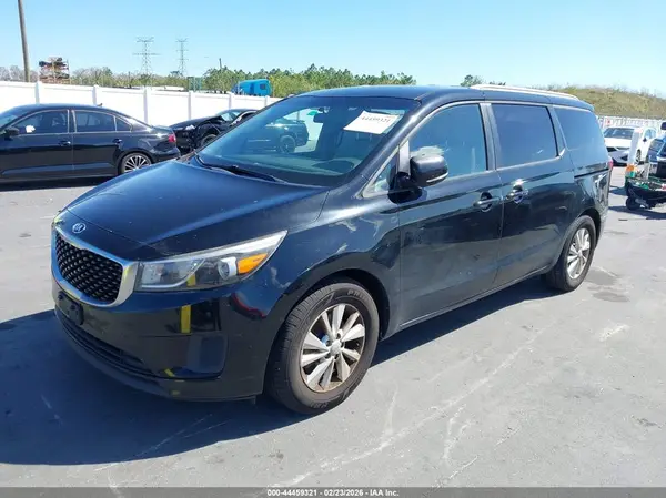 KNDMB5C17G6091563 2016 KIA SEDONA - Image 2