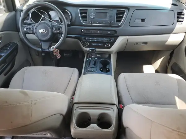 KNDMB5C17G6103534 2016 KIA SEDONA - Image 8