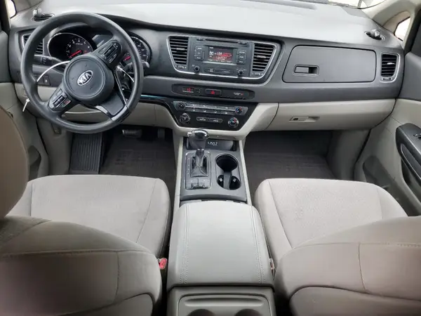 KNDMB5C17G6104604 2016 KIA SEDONA - Image 8