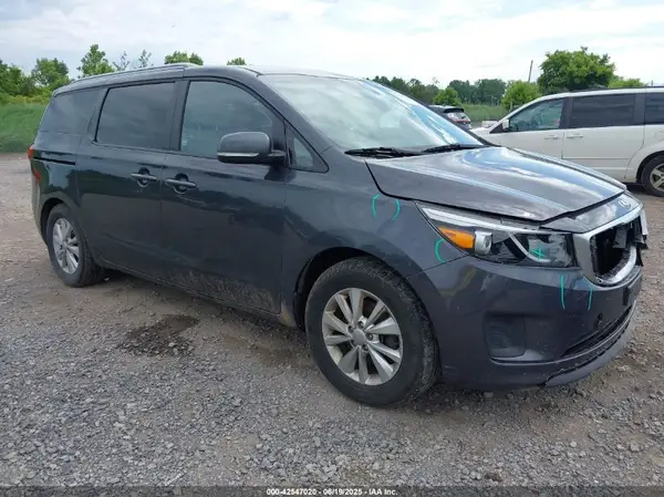 KNDMB5C17G6112881 2016 KIA SEDONA - Image 1