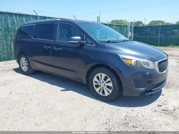 KNDMB5C17G6114310 2016 KIA SEDONA - Image 1