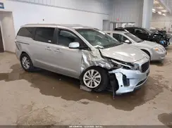 KNDMB5C17G6119006 2016 KIA SEDONA