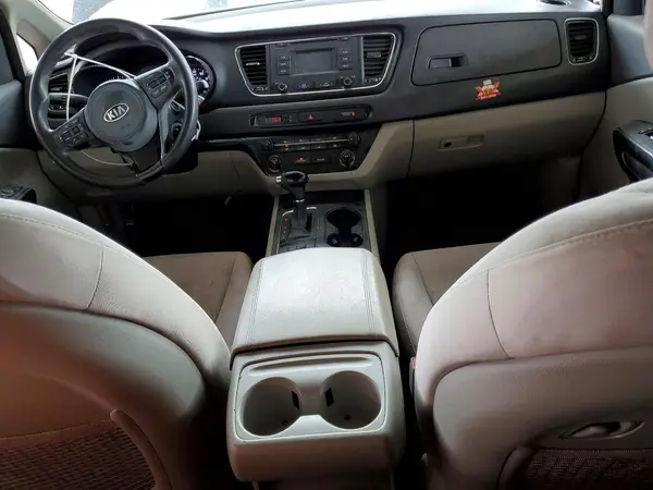 KNDMB5C17G6126036 2016 KIA SEDONA - Image 8
