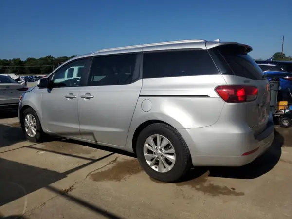 KNDMB5C17G6134248 2016 KIA SEDONA - Image 2