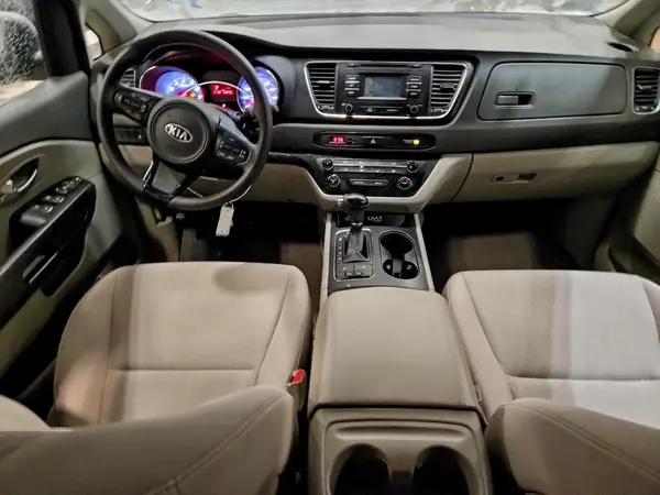 KNDMB5C17G6158016 2016 KIA SEDONA - Image 8