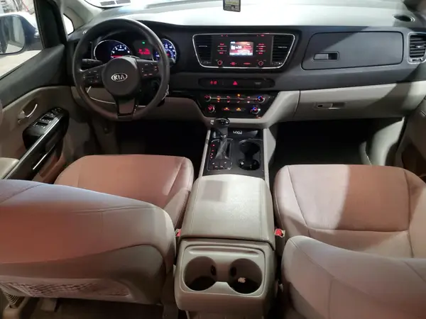 KNDMB5C17G6164091 2016 KIA SEDONA - Image 8