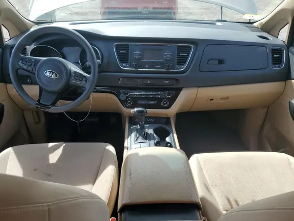 KNDMB5C17G6164804 2016 KIA SEDONA - Image 8