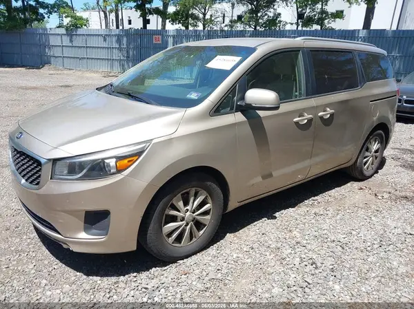 KNDMB5C17G6173339 2016 KIA SEDONA - Image 2