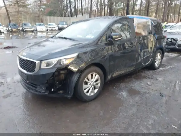 KNDMB5C17G6173597 2016 KIA SEDONA - Image 2