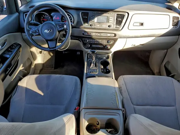KNDMB5C17G6179495 2016 KIA SEDONA - Image 8