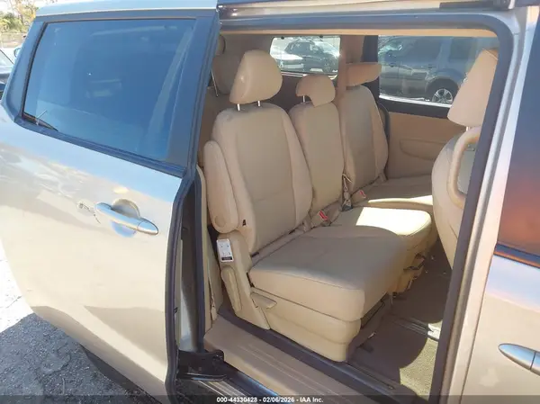 KNDMB5C17G6189234 2016 KIA SEDONA - Image 8