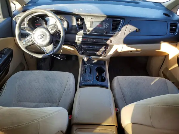 KNDMB5C17G6189427 2016 KIA SEDONA - Image 8