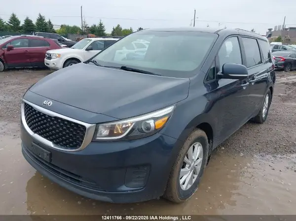 KNDMB5C17G6192084 2016 KIA SEDONA - Image 2