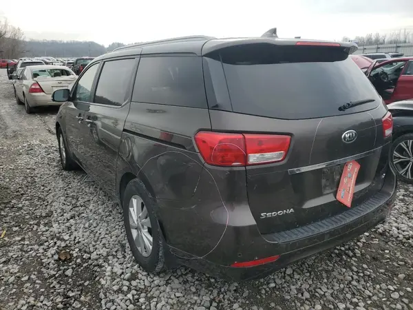 KNDMB5C17G6194594 2016 KIA SEDONA - Image 2