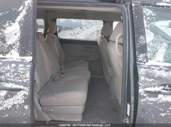 KNDMB5C17G6195731 2016 KIA SEDONA - Image 8