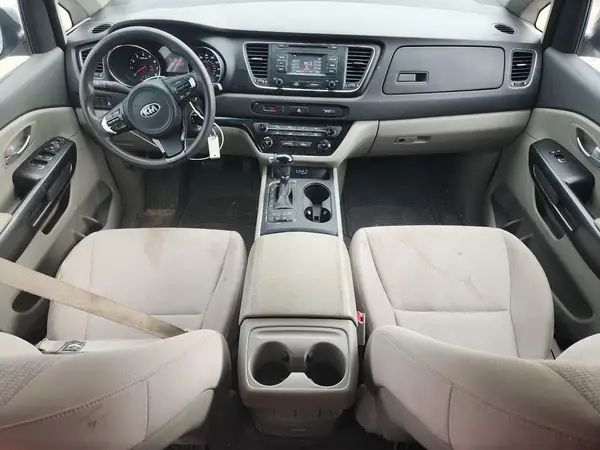 KNDMB5C17G6196071 2016 KIA SEDONA - Image 8