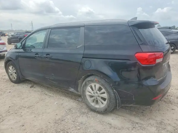 KNDMB5C17G6196104 2016 KIA SEDONA - Image 2