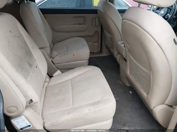 KNDMB5C17G6199097 2016 KIA SEDONA - Image 8