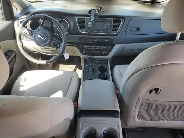 KNDMB5C17G6201706 2016 KIA SEDONA - Image 8