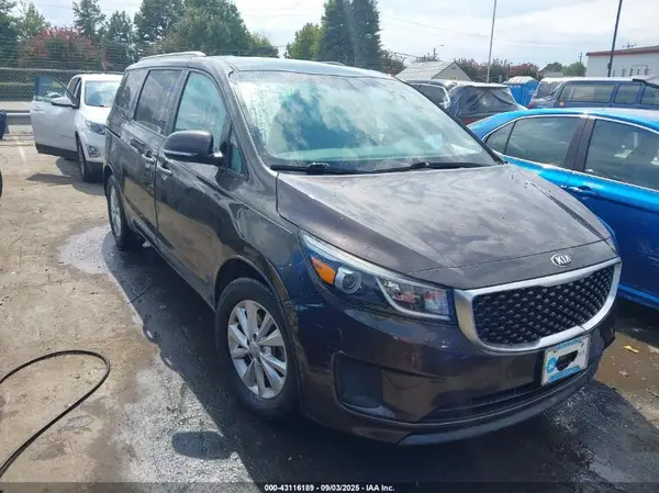 KNDMB5C17G6202046 2016 KIA SEDONA - Image 1