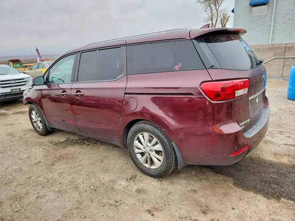 KNDMB5C17G6204458 2016 KIA SEDONA - Image 2