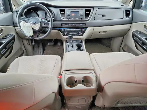 KNDMB5C17G6204458 2016 KIA SEDONA - Image 8
