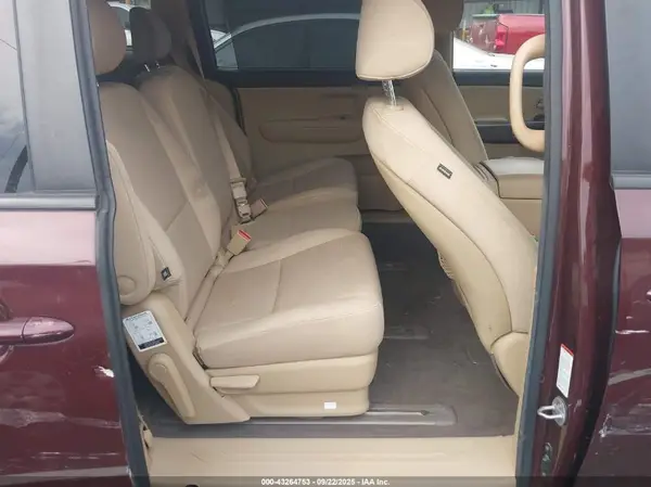 KNDMB5C17G6204475 2016 KIA SEDONA - Image 8