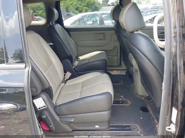 KNDMB5C17G6213449 2016 KIA SEDONA - Image 8
