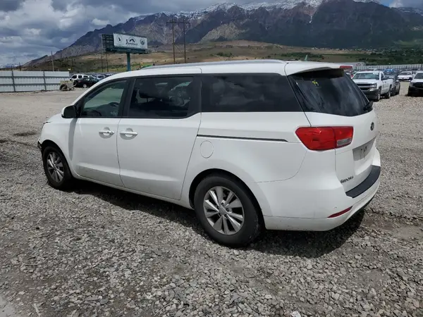 KNDMB5C17G6213693 2016 KIA SEDONA - Image 2