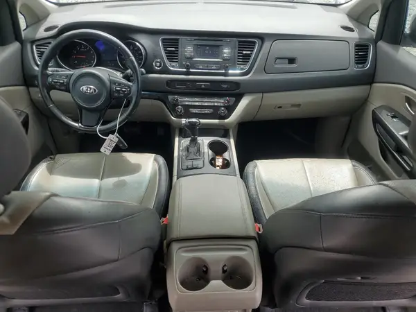KNDMB5C17G6214584 2016 KIA SEDONA - Image 8