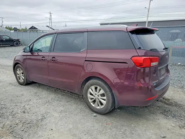 KNDMB5C17G6235287 2016 KIA SEDONA - Image 2