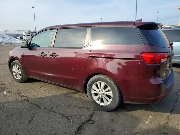 KNDMB5C17H6226087 2017 KIA SEDONA - Image 2