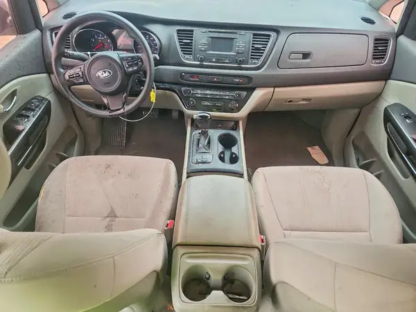 KNDMB5C17H6231340 2017 KIA SEDONA - Image 8