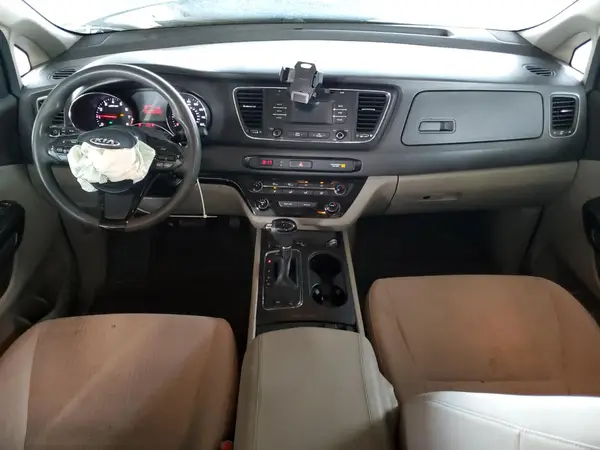 KNDMB5C17H6233251 2017 KIA SEDONA - Image 8