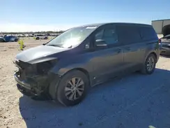 KNDMB5C17H6234996 2017 KIA SEDONA