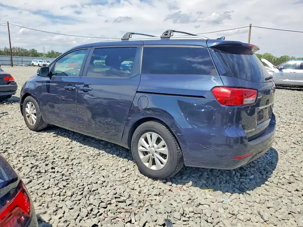 KNDMB5C17H6239874 2017 KIA SEDONA - Image 2