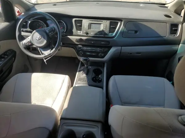 KNDMB5C17H6245707 2017 KIA SEDONA - Image 8