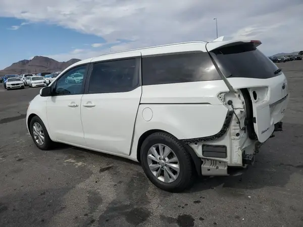KNDMB5C17H6248803 2017 KIA SEDONA - Image 2