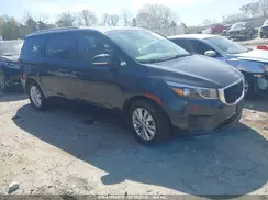 KNDMB5C17H6266332 2017 KIA SEDONA
