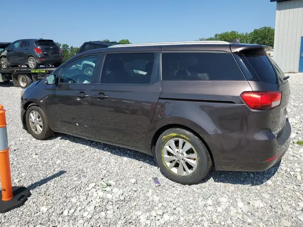 KNDMB5C17H6290792 2017 KIA SEDONA - Image 2