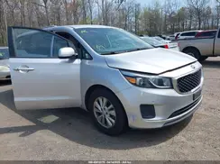 KNDMB5C17H6292641 2017 KIA SEDONA