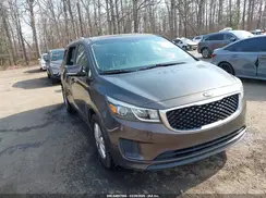 KNDMB5C17H6293580 2017 KIA SEDONA