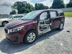 KNDMB5C17H6305498 2017 KIA SEDONA