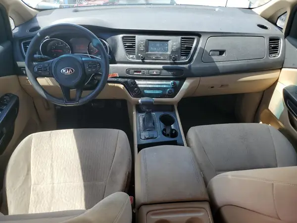 KNDMB5C17H6305744 2017 KIA SEDONA - Image 8