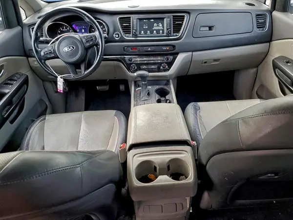 KNDMB5C17H6315979 2017 KIA SEDONA - Image 8