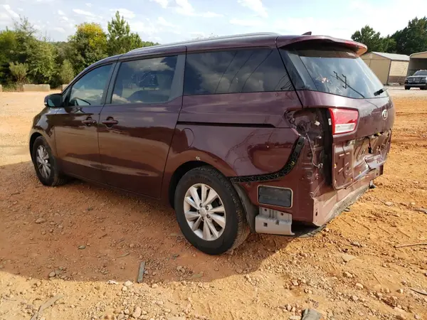 KNDMB5C17H6327551 2017 KIA SEDONA - Image 2
