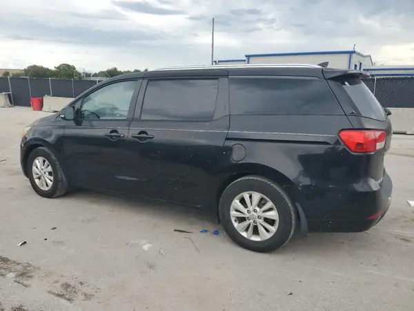 KNDMB5C17H6331910 2017 KIA SEDONA - Image 2