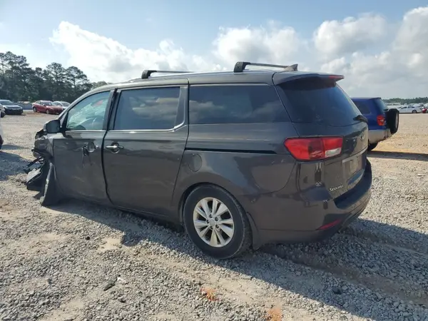 KNDMB5C17H6333690 2017 KIA SEDONA - Image 2
