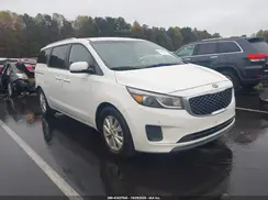KNDMB5C17H6334872 2017 KIA SEDONA